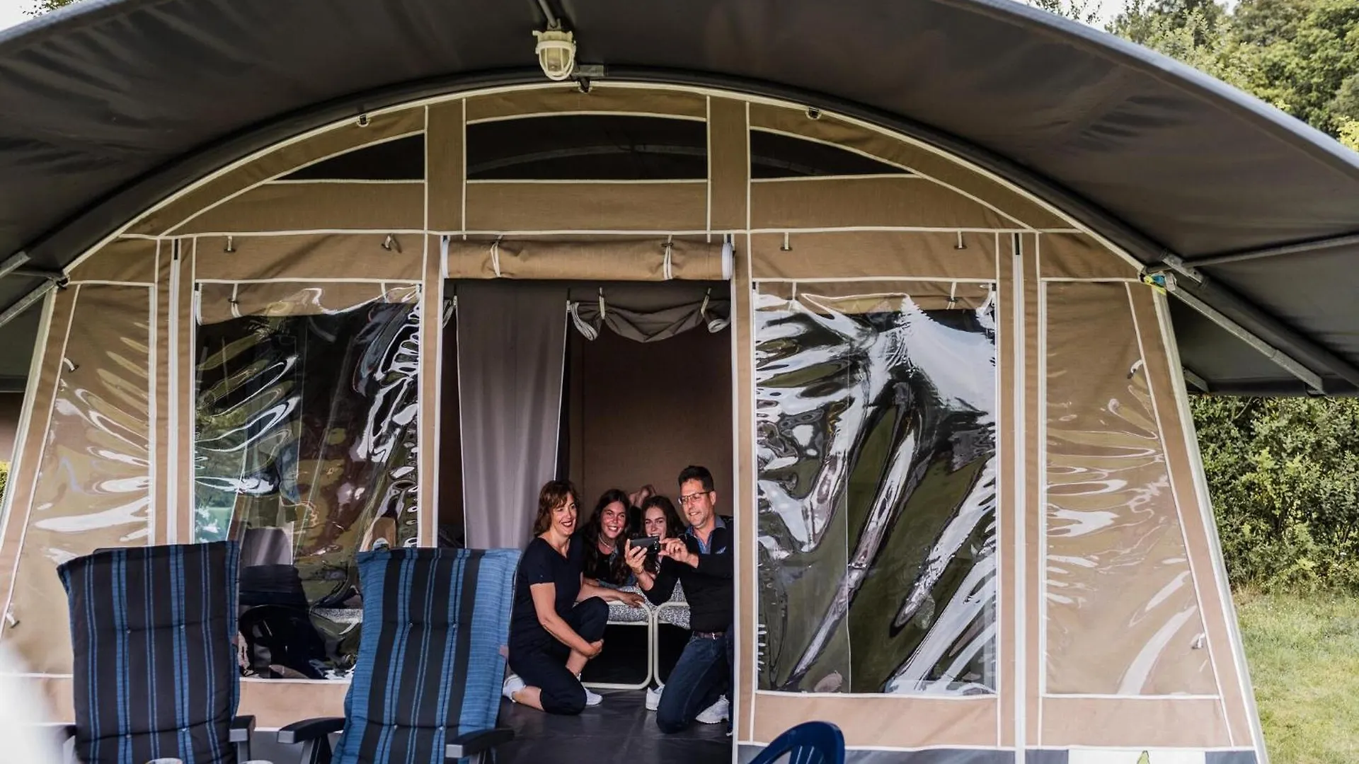 Nice Tent Lodge On A Campsite, Cleaning Included Medernach 0*,